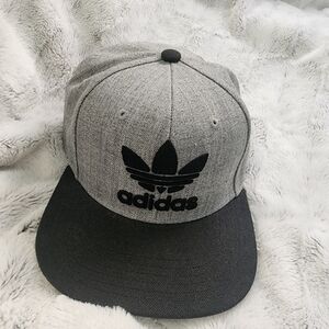 Adidas grey & black adjustable ball cap